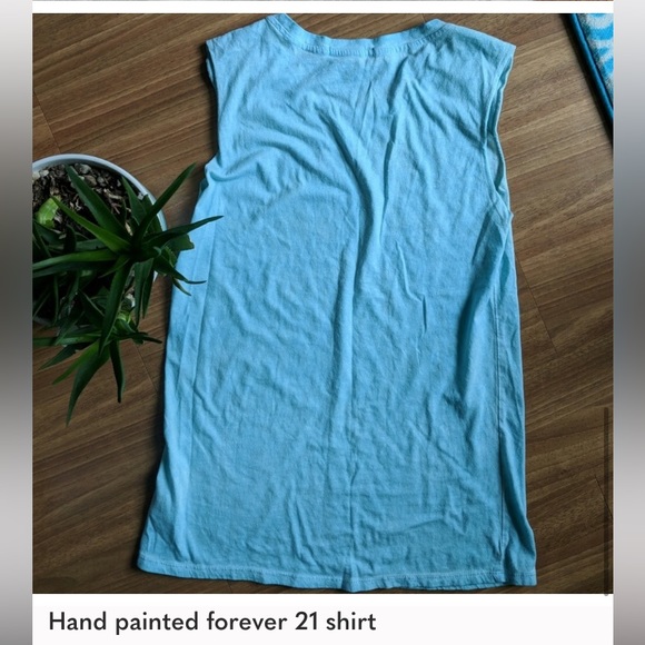 FOREVER 21 • Hand painted Vegan Sleeveless Muscle Tee - Picture 3 of 6